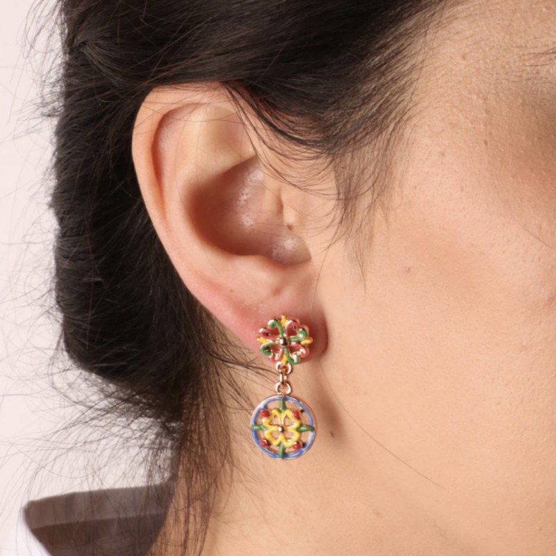 I Love Sicily - BYS - Orecchini in metallo pendente con maioliche giallo, rosso, blue e verde