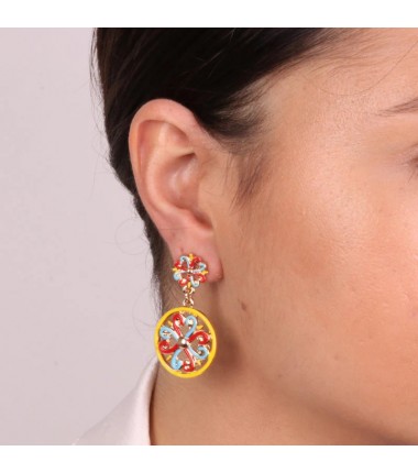 I Love Sicily - BYS - Orecchini in metallo pendenti con maioliche rosse, gialle e azzurre