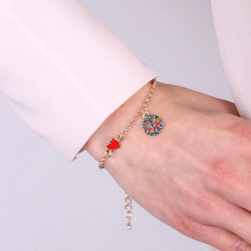 I Love Sicily - BYS - Bracciale in metallo con cuoricino e ruota del carretto blu pendente
