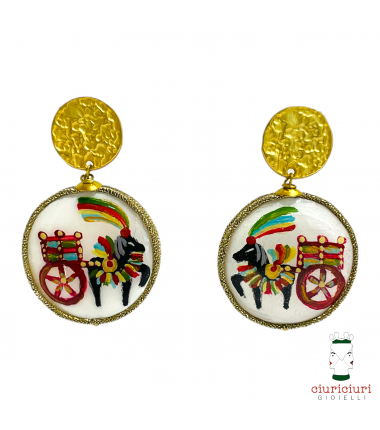 Orecchini MADREPERLE medi CARRETTO fondo bianco