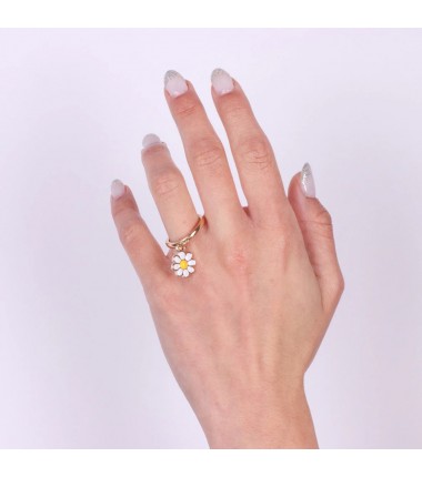 Amo Capri - BYS - Metal ring with daisy