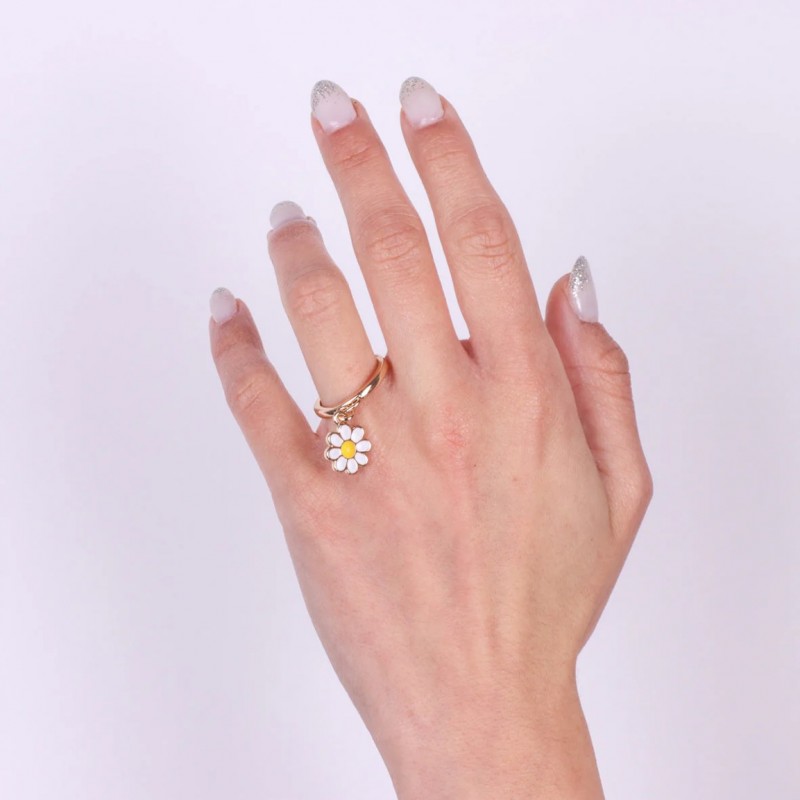 Amo Capri - BYS - Metal ring with daisy